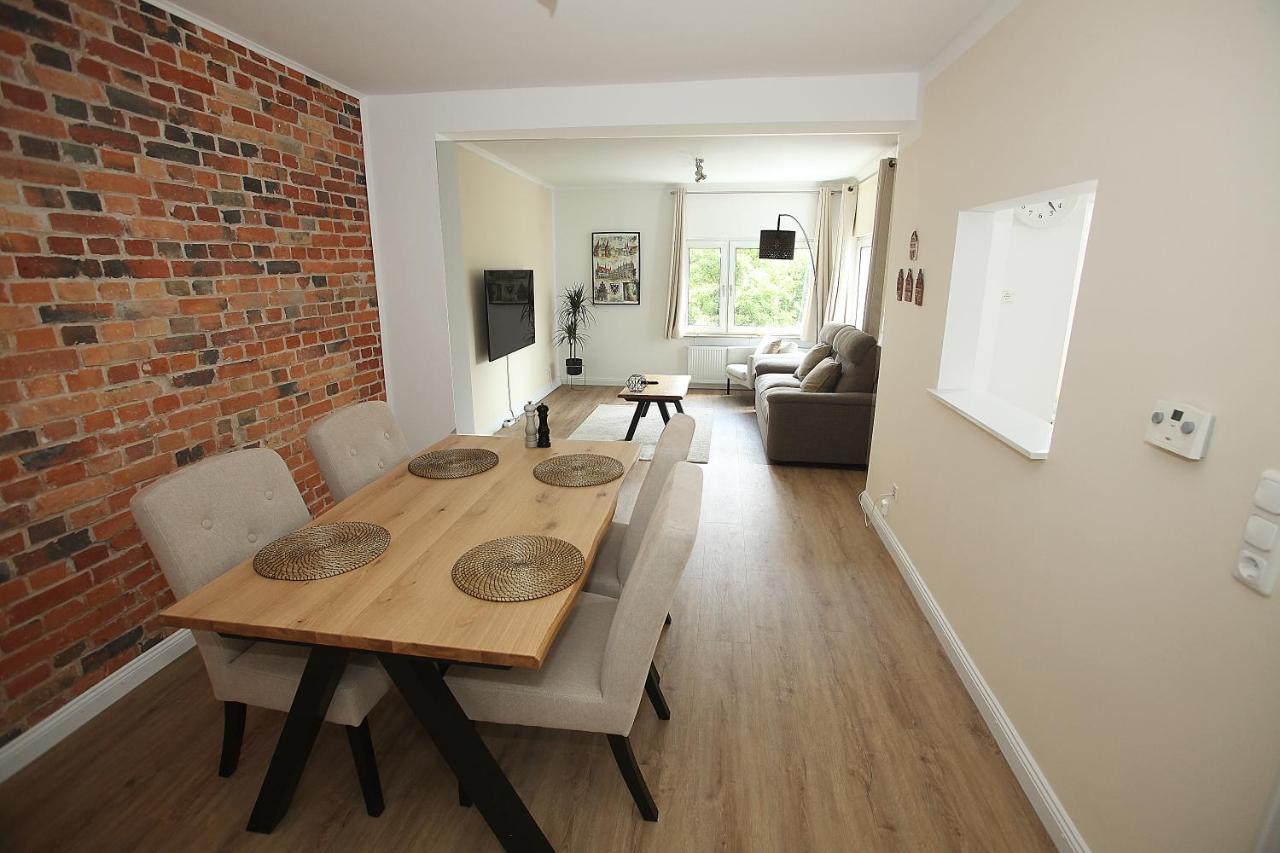 Jessop Haus Apartment Любек Екстериор снимка