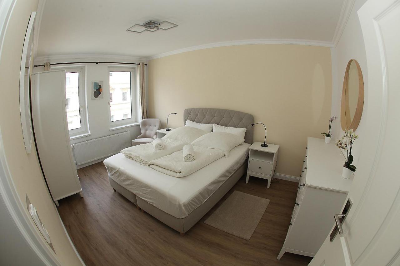Jessop Haus Apartment Любек Екстериор снимка