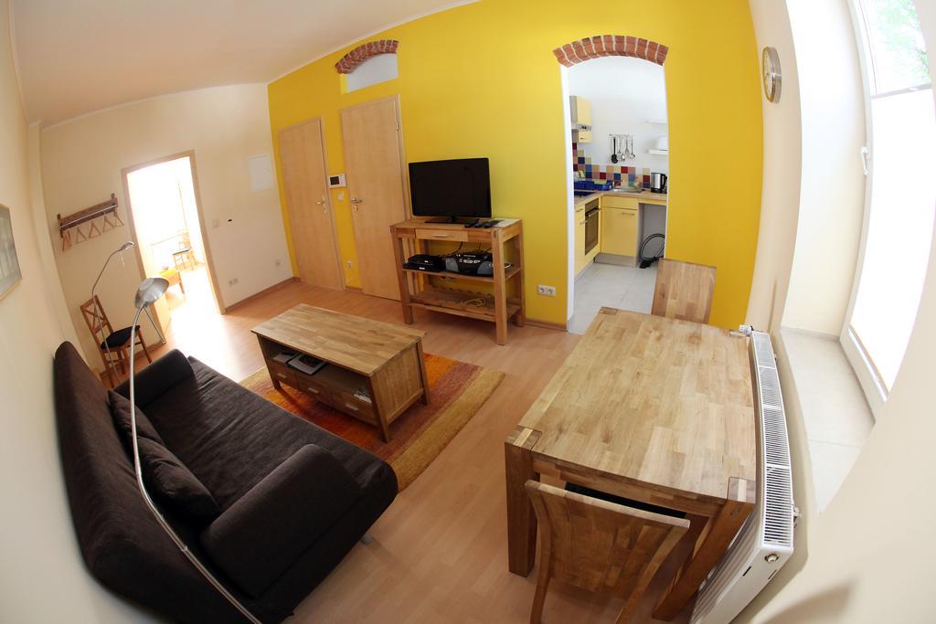Jessop Haus Apartment Любек Стая снимка