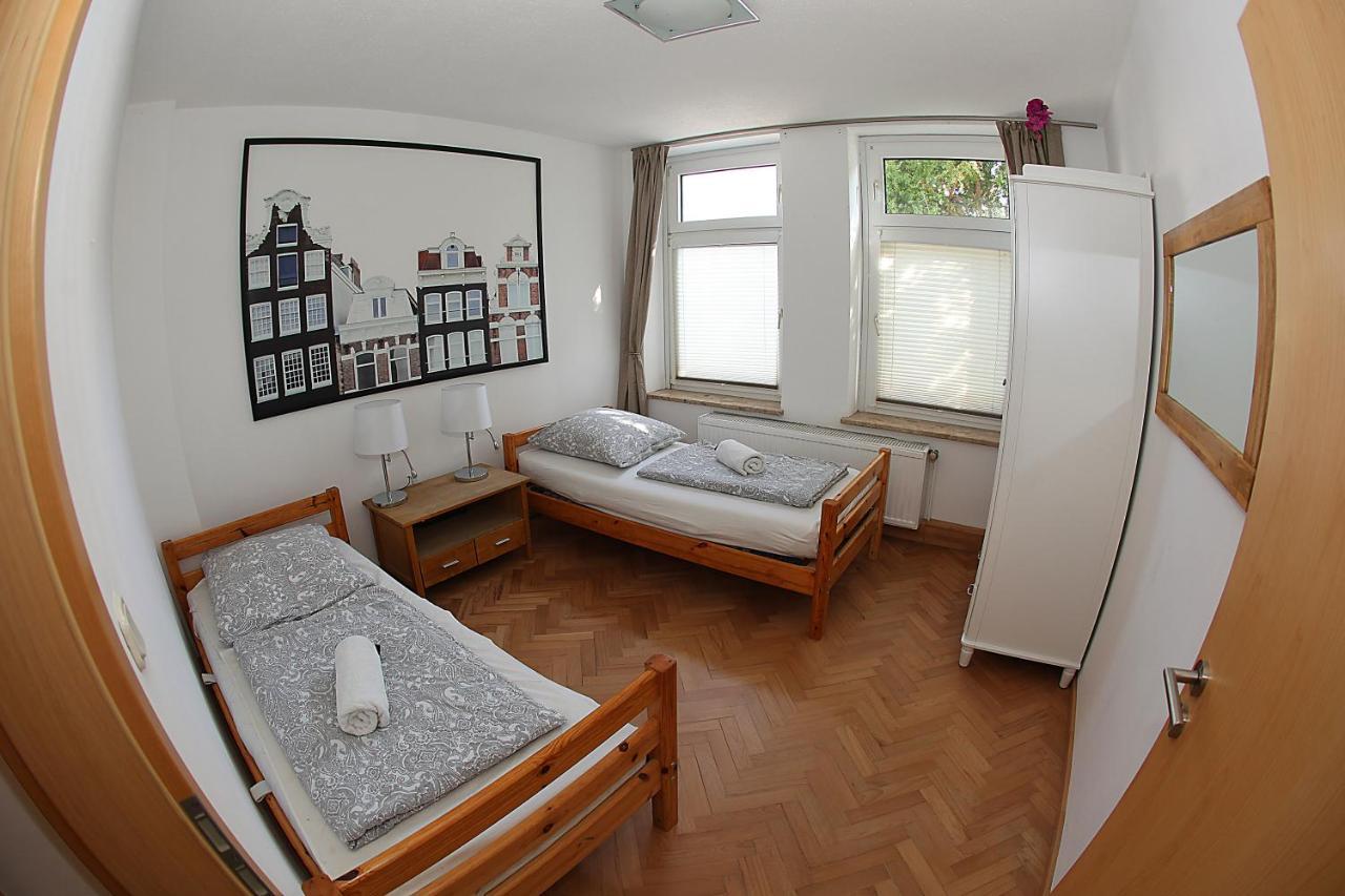Jessop Haus Apartment Любек Екстериор снимка