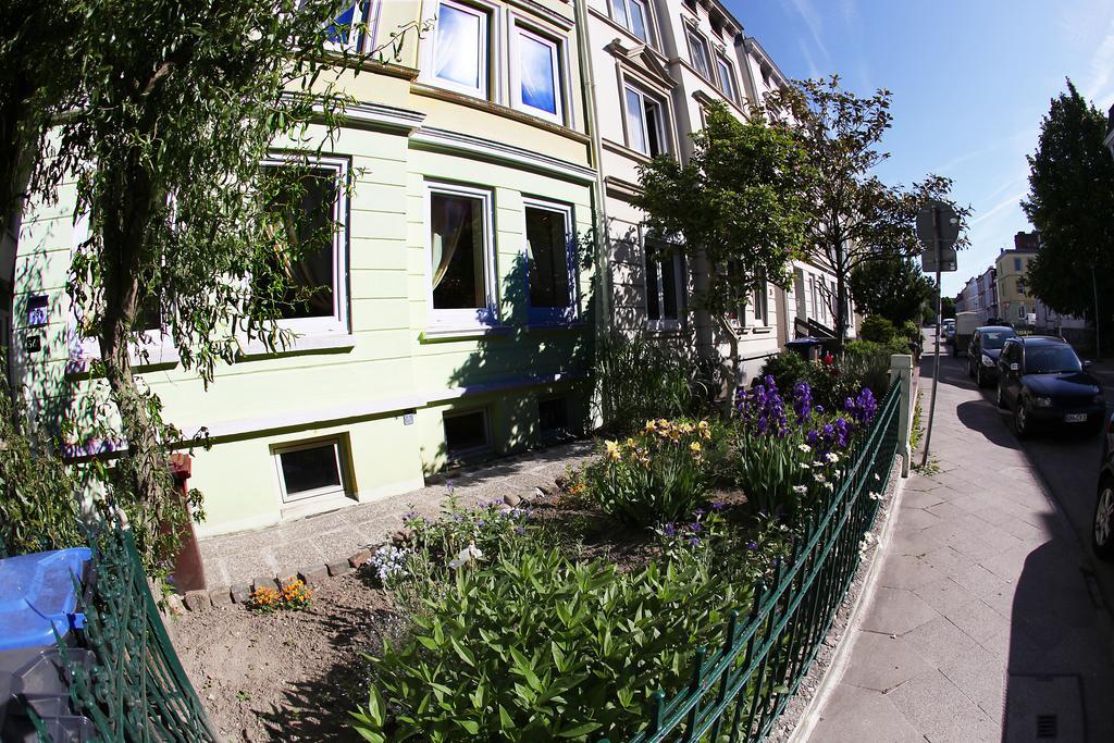 Jessop Haus Apartment Любек Екстериор снимка