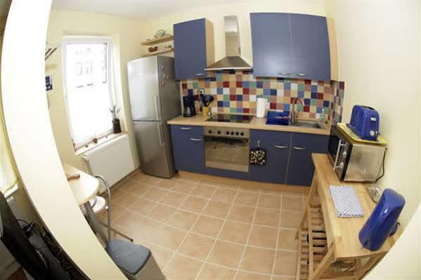 Jessop Haus Apartment Любек Екстериор снимка
