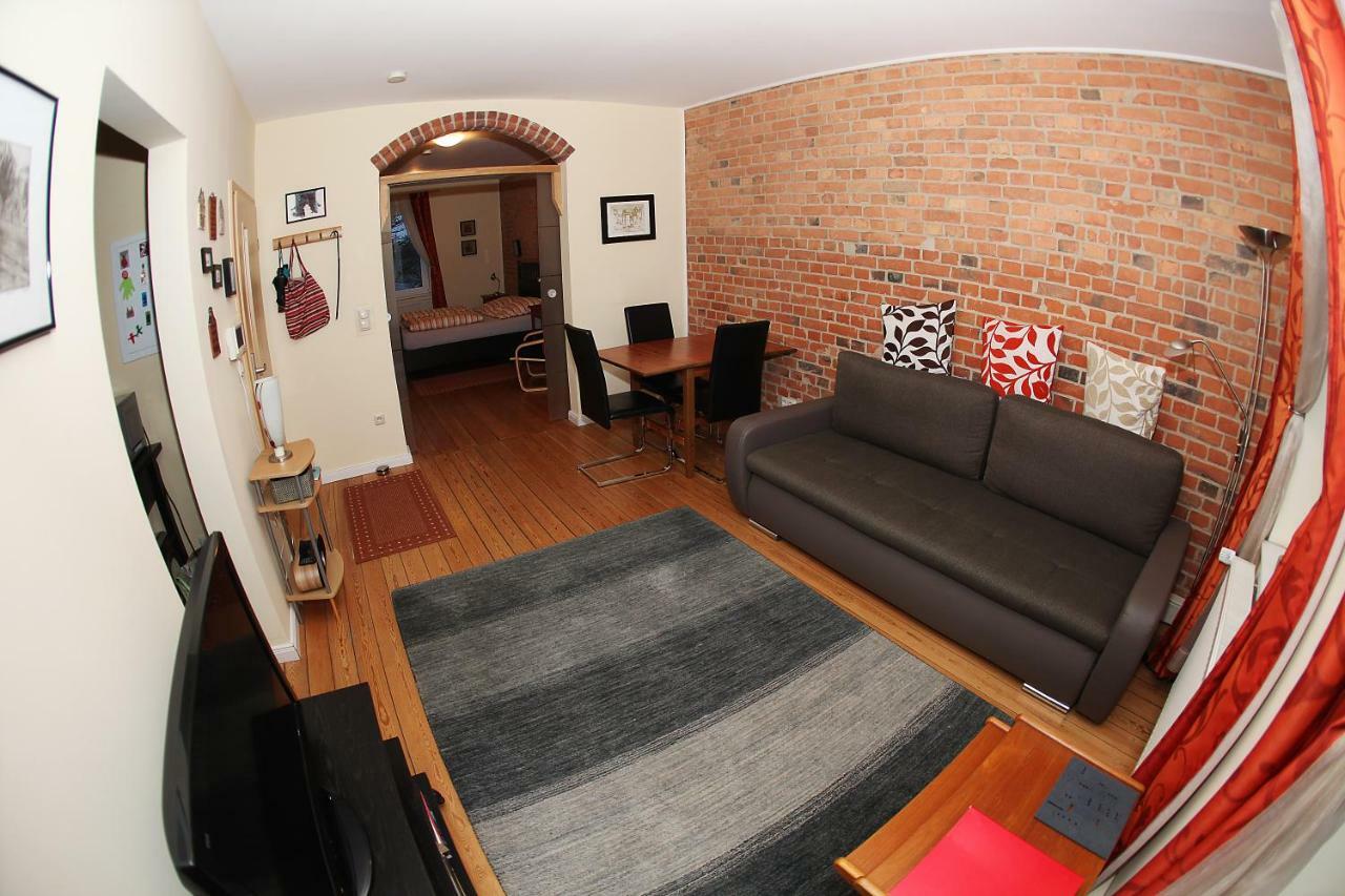 Jessop Haus Apartment Любек Екстериор снимка