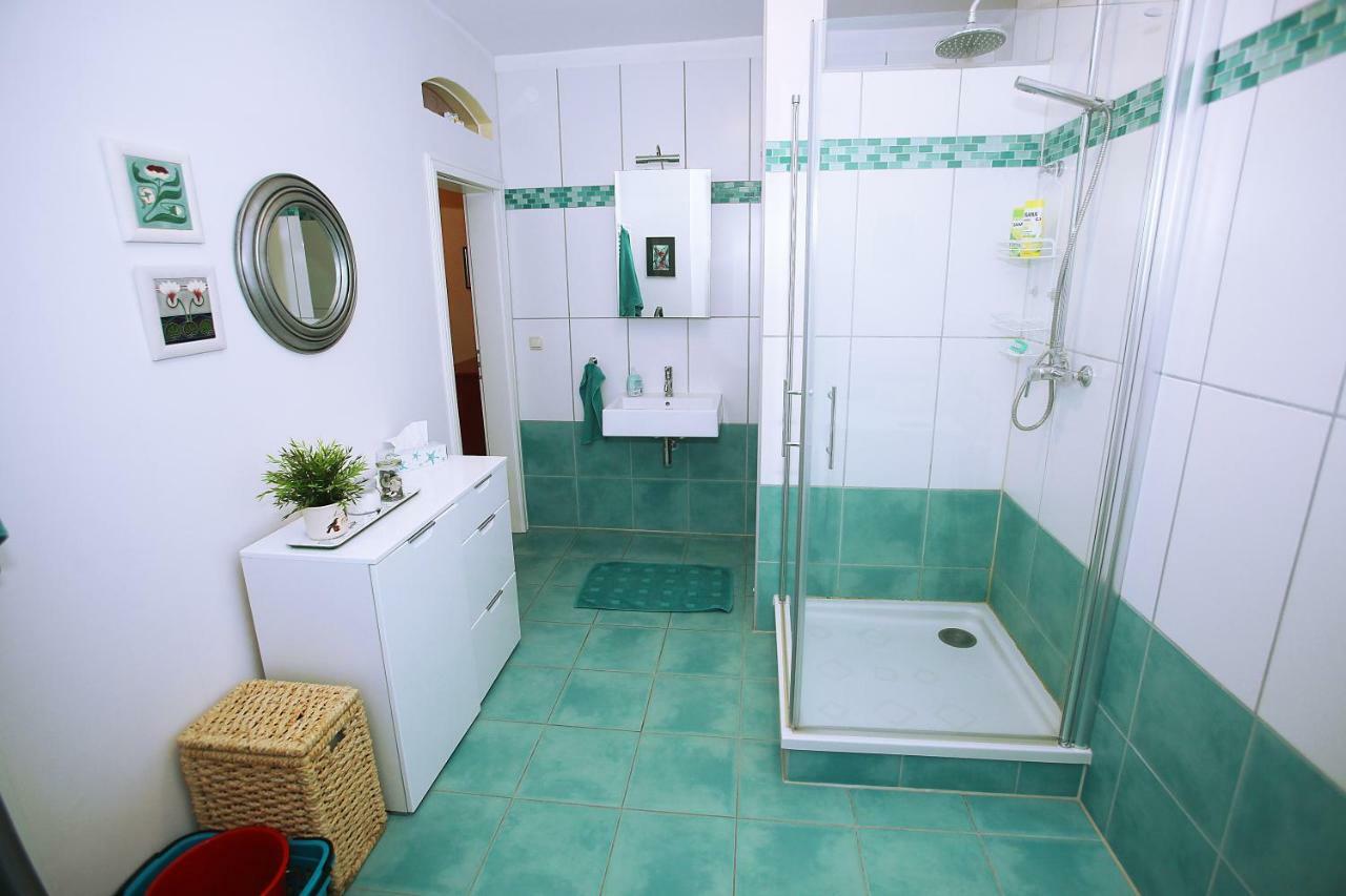 Jessop Haus Apartment Любек Екстериор снимка